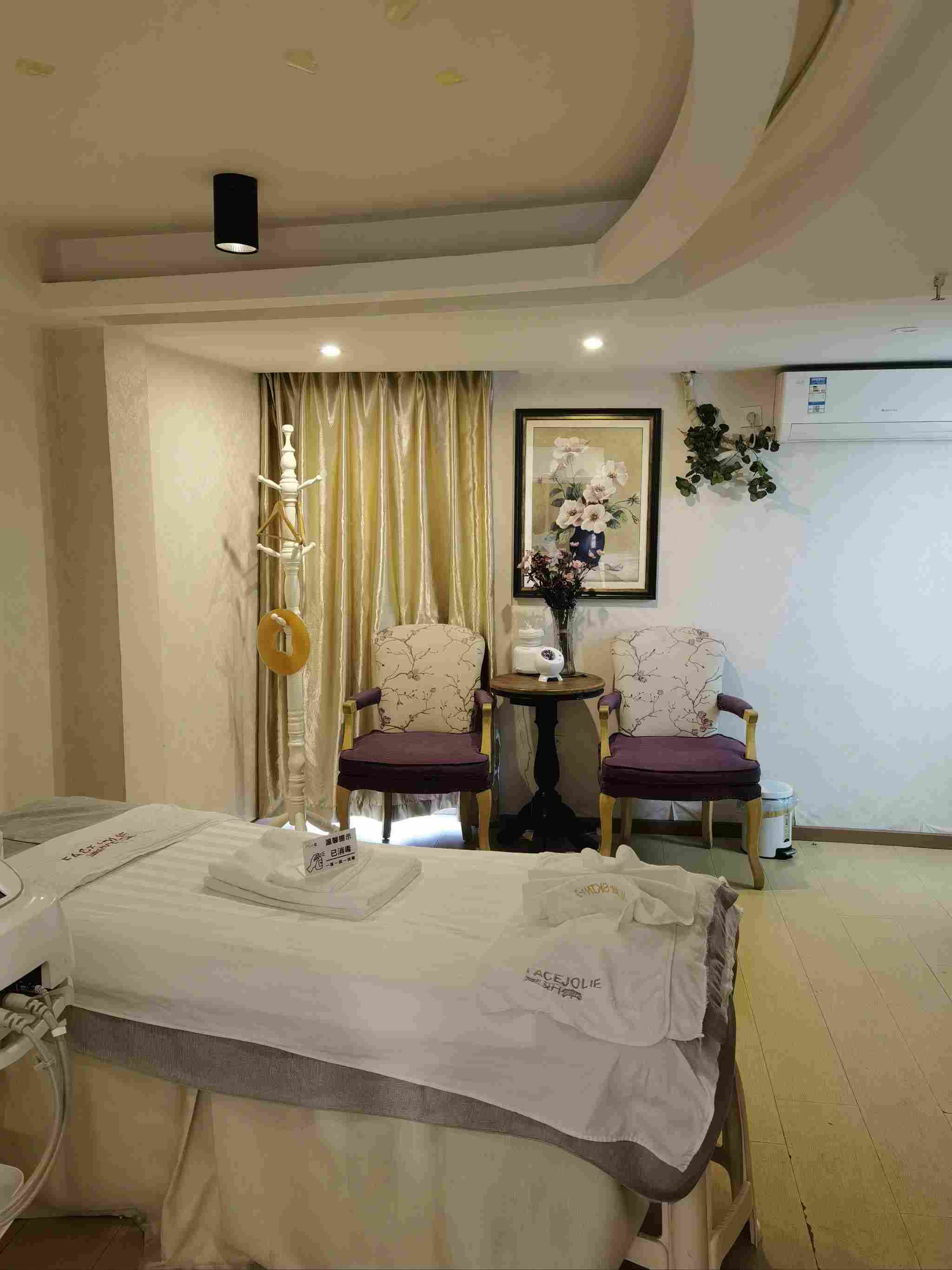 重庆美仑美奂整形口腔医院