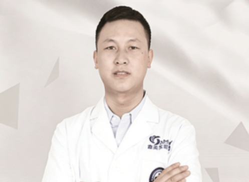 杨波