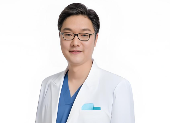 闵英俊 医生