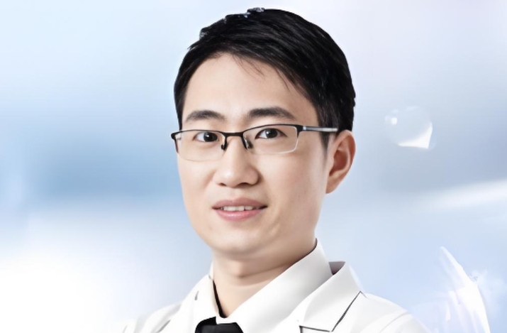 卢默哲