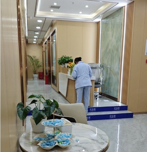 成都碧莲盛植发
