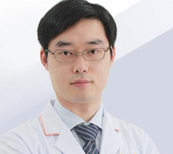 徐文龙