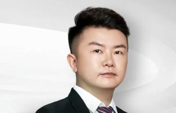 梁钦博 医生