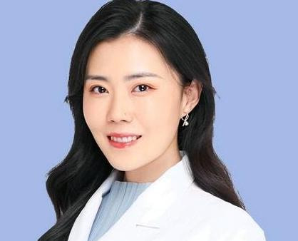 周帆 医生