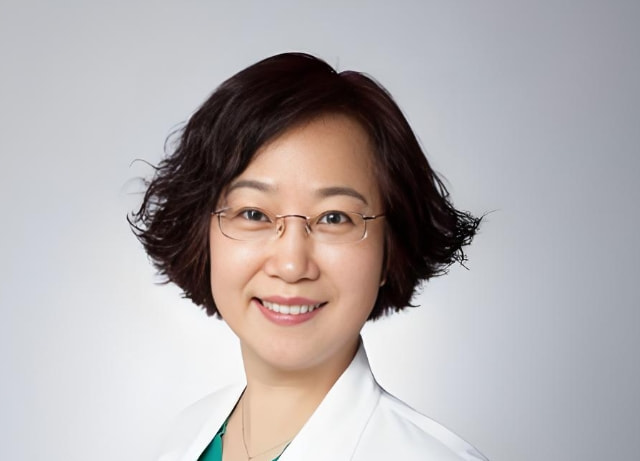 杨靖