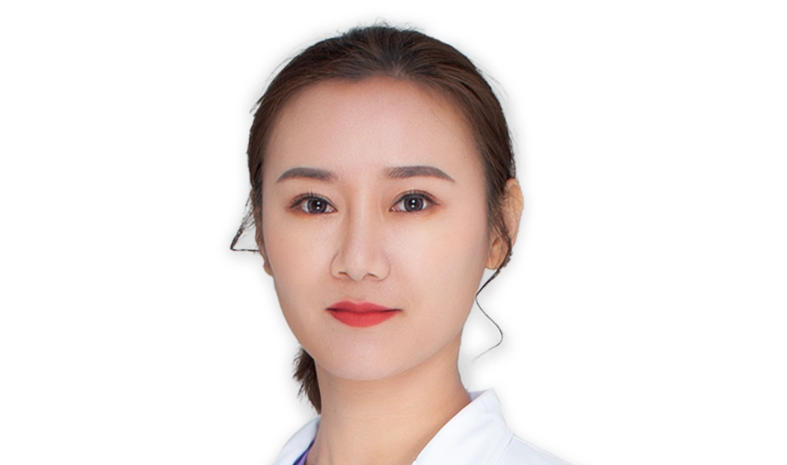 周妍