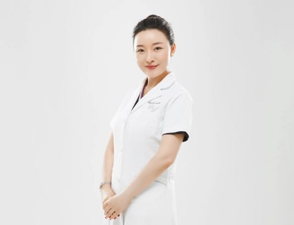 崔诗悦.jpg