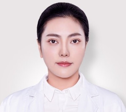 胡小清