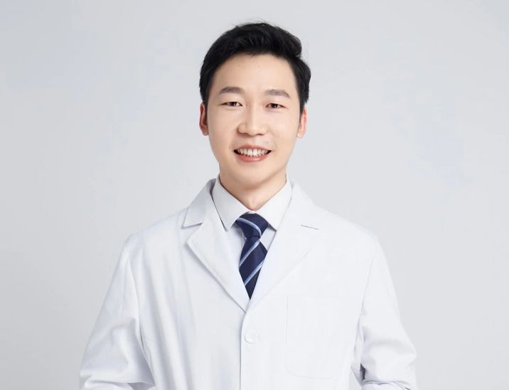 杨世界 医生