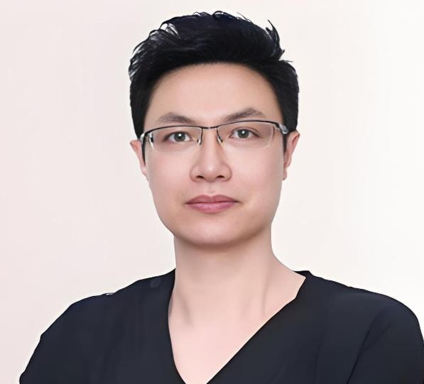 郑泽群 医生