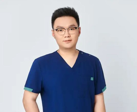 郑昱昕