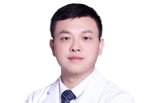 周小伟 医生