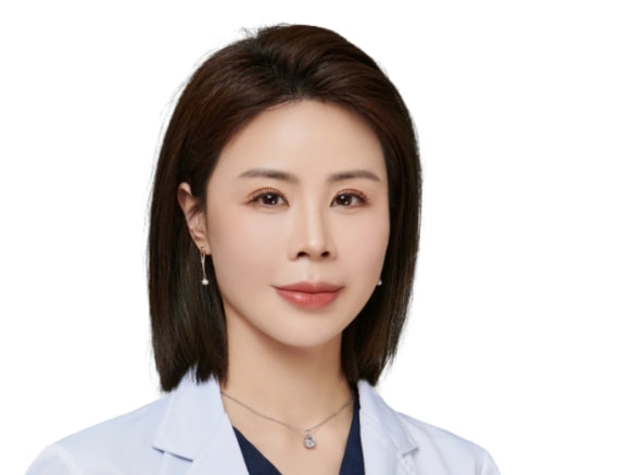 周林英