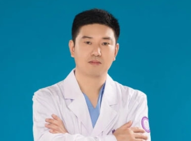 李中先 医生