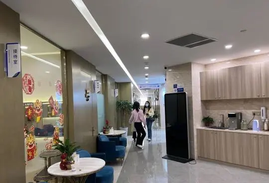 西安碧莲盛植发