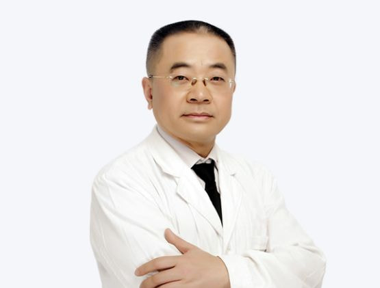 詹清 医生