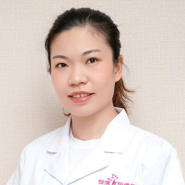 左春 医生