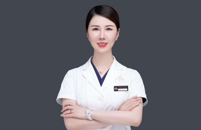 戴小红 医生