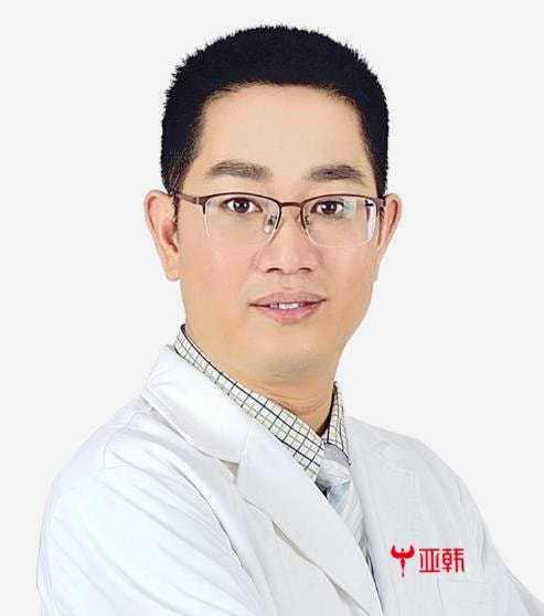 邓正辉1.jpg