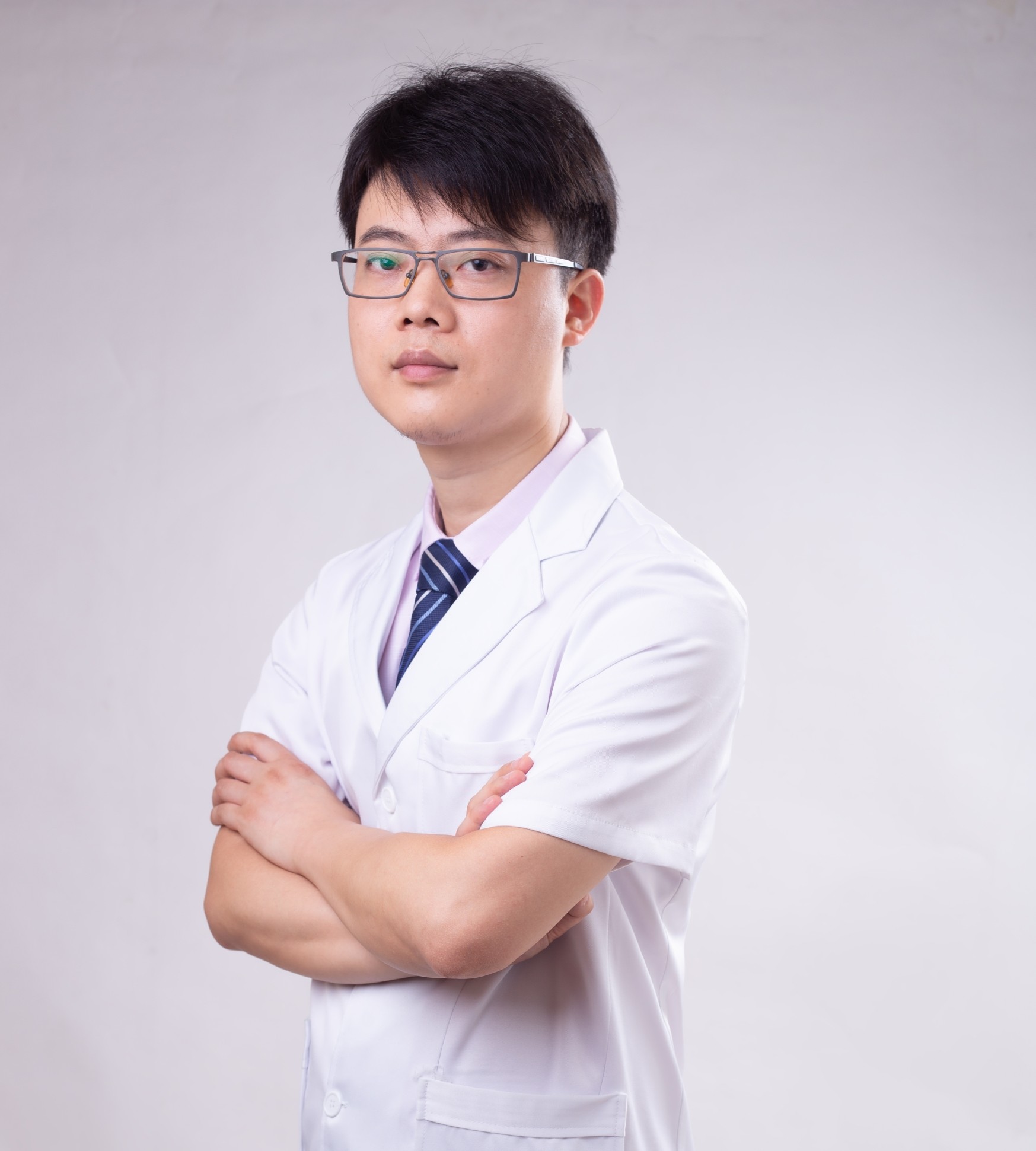 龚武斌 医生