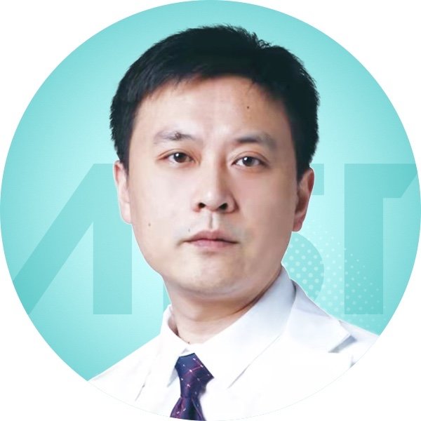 刘质彬 医生