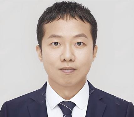 侯俊杰 医生