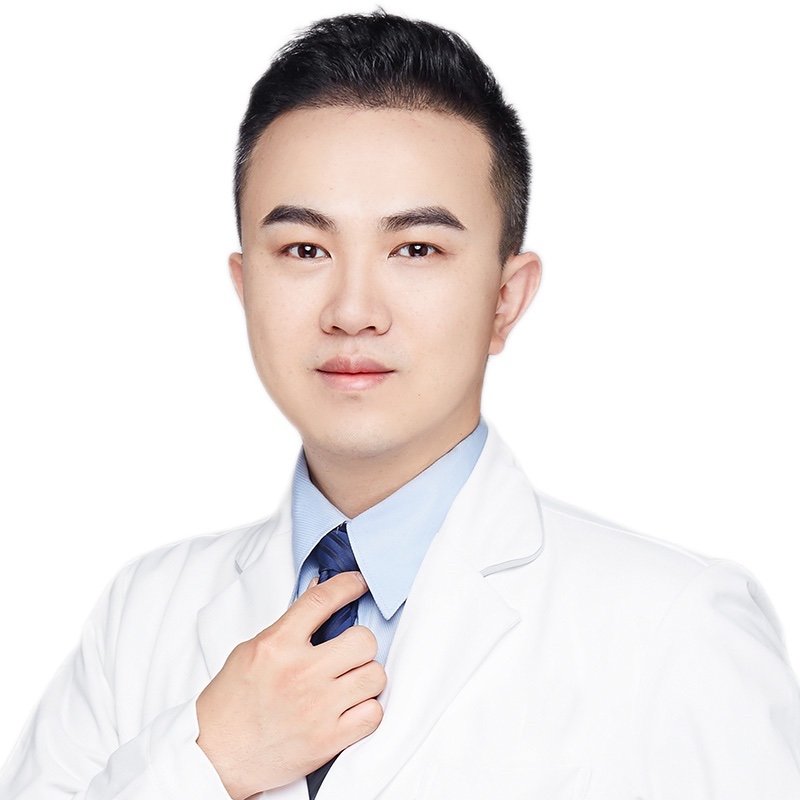 李成 医生