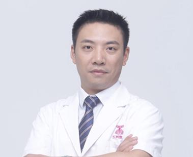 严飞 医生