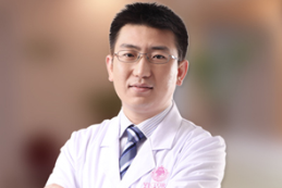 李寅