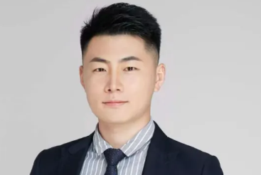 李攀 医生