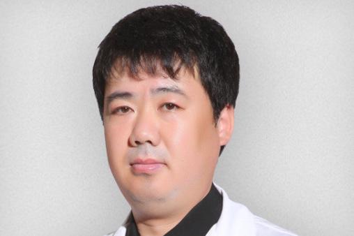 及云泽 医生