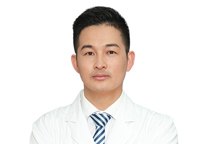 何瑞蛟 医生