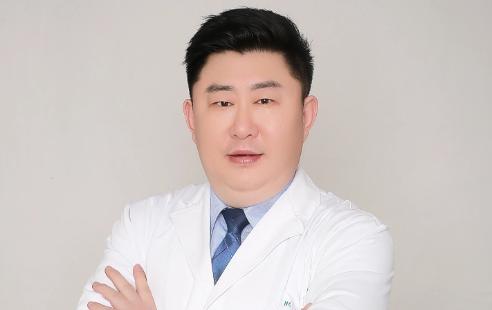 于新 医生