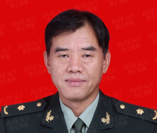 毋巨龙 医生