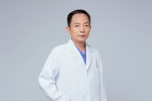 杨力