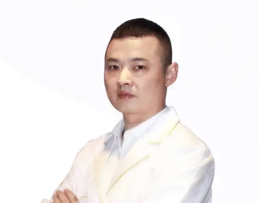 周秀峰 医生