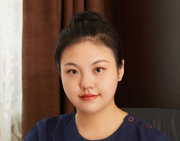 郭欣同