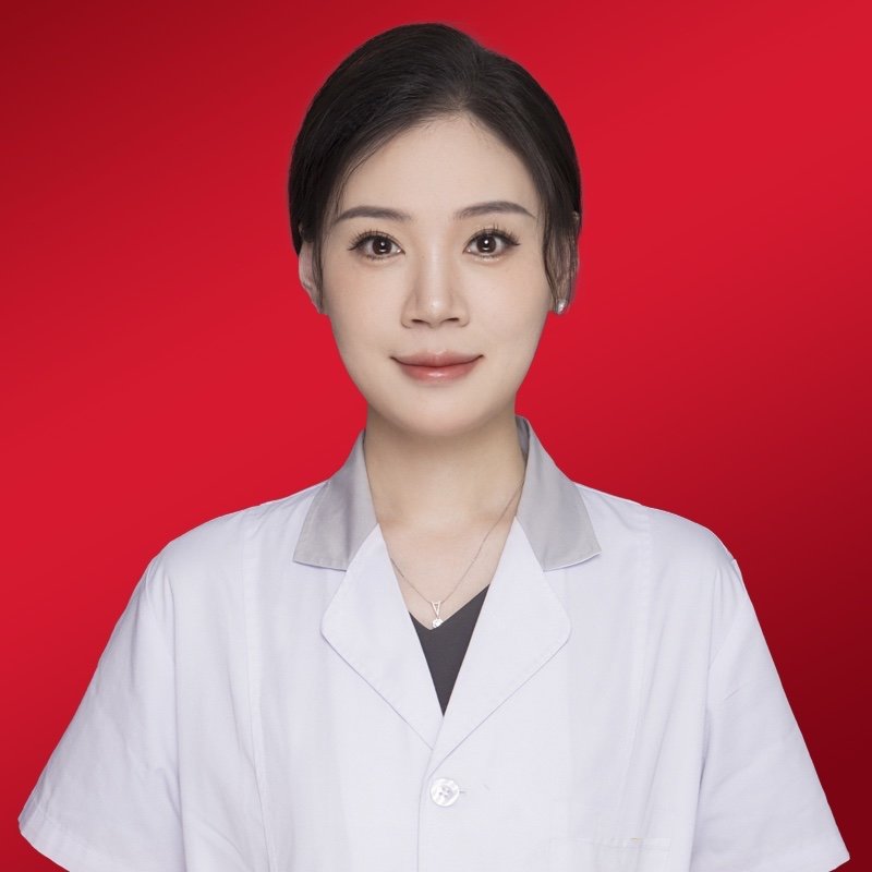 李灿灿 医生