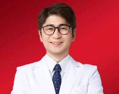 金哲