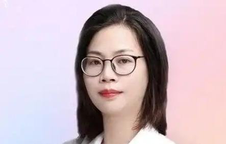 李炳秋