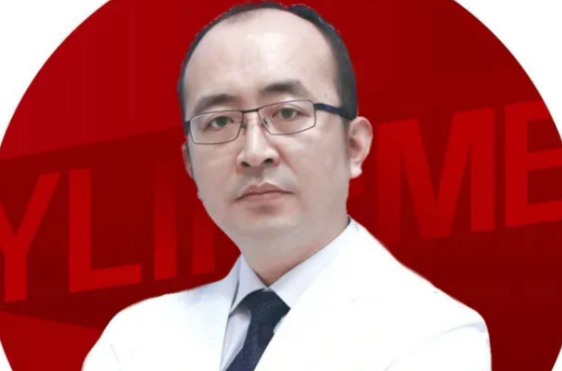尹鹏