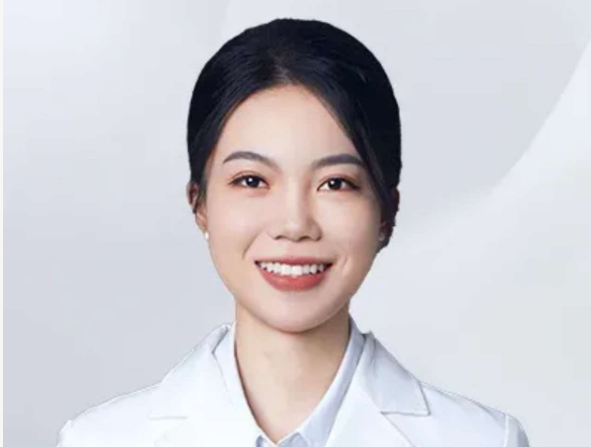 黄意婷