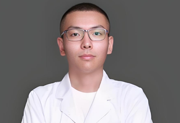 林晨华 医生