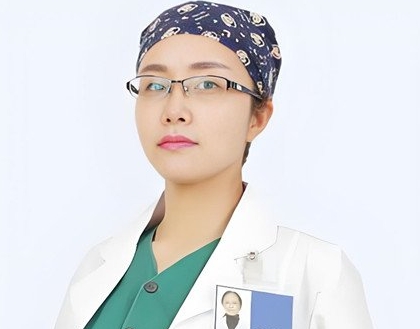 李倩