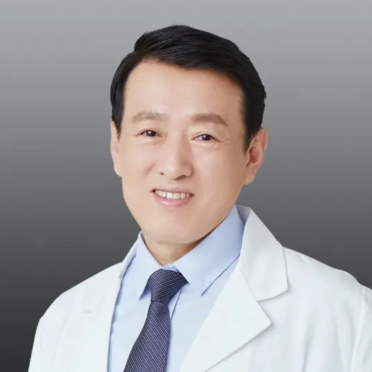 李明