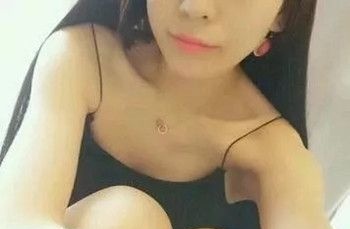 在九江星瑞美整形医院做了假体隆胸手术之后算是摆脱了飞机场