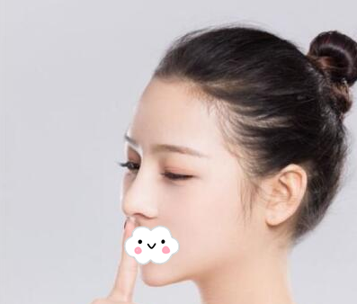在内江达芬奇做了肋软骨鼻综合后,很多人夸我变美了,连同学看了都想要隆鼻了 图2