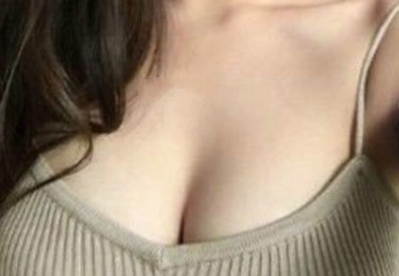 看了赣州韩美整形医院隆胸真人实例和价格后，我做了290CC傲诺拉假体隆胸很满意 案例图2